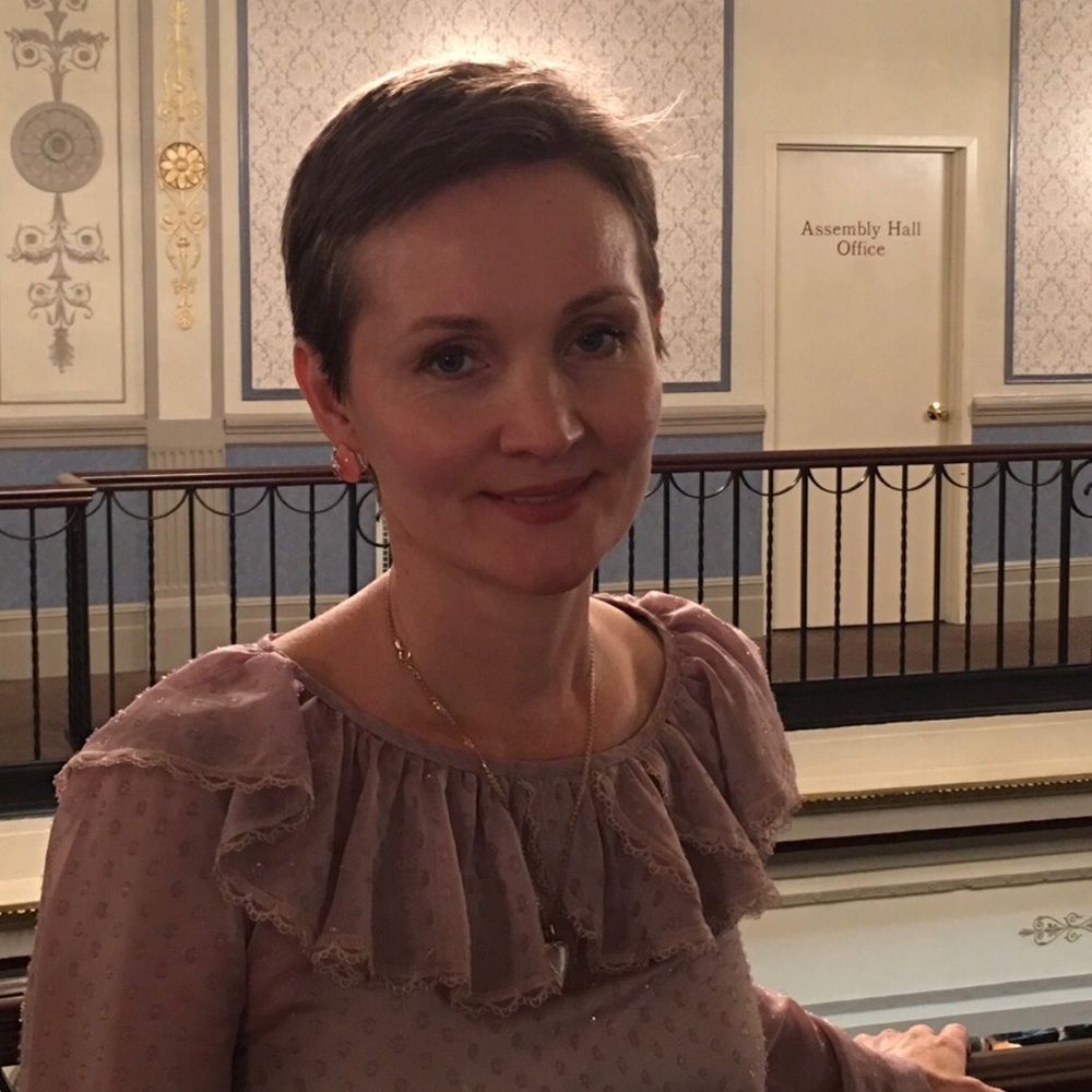 Meet your Posher, Elena